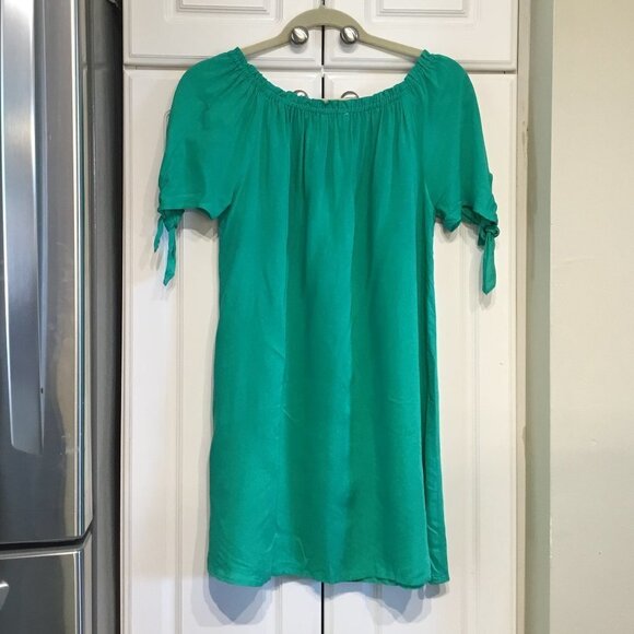 JODIFL Green Floral Embroidered Rayon Tunic Size Small - Picture 2 of 4